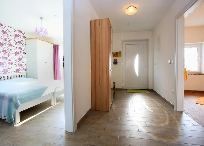 Hainhof Gaestewohnungen Feriegård